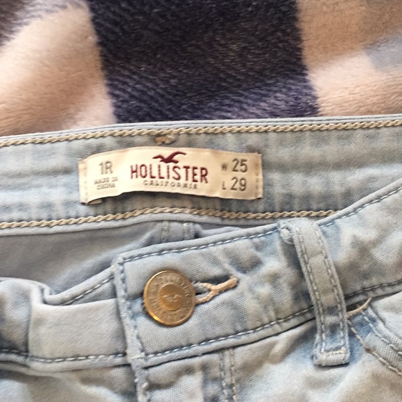 Shorts - Picture 2 of 2